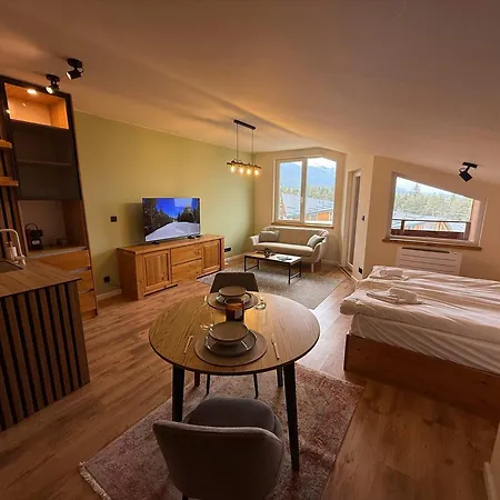 Detelina Mountain Retreat- Cozy With Balcony By Flat Manаger شقة